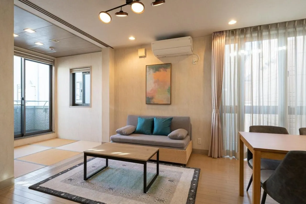 Higashikomagata House Prefektura Tokio 0*,  Japonsko