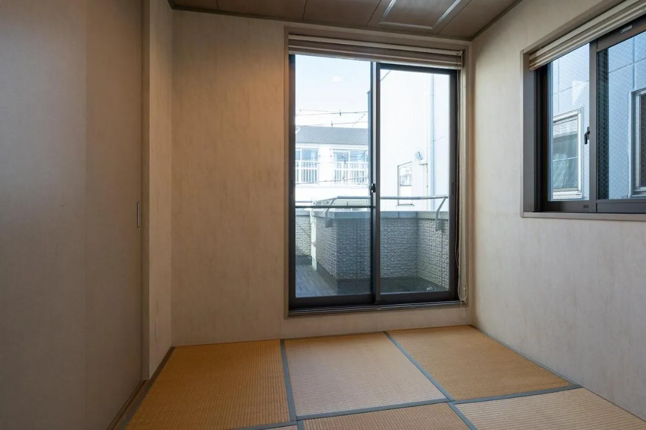 Higashikomagata House Τόκιο 0*,