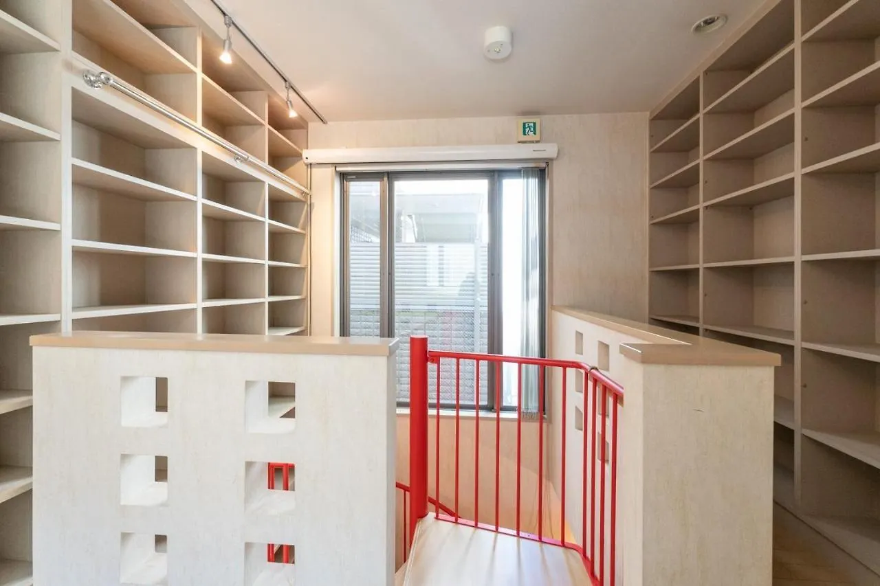 Higashikomagata House Τόκιο 0*,