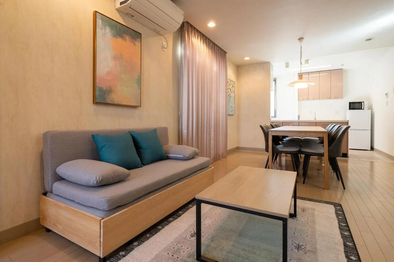 Higashikomagata House Tokyo